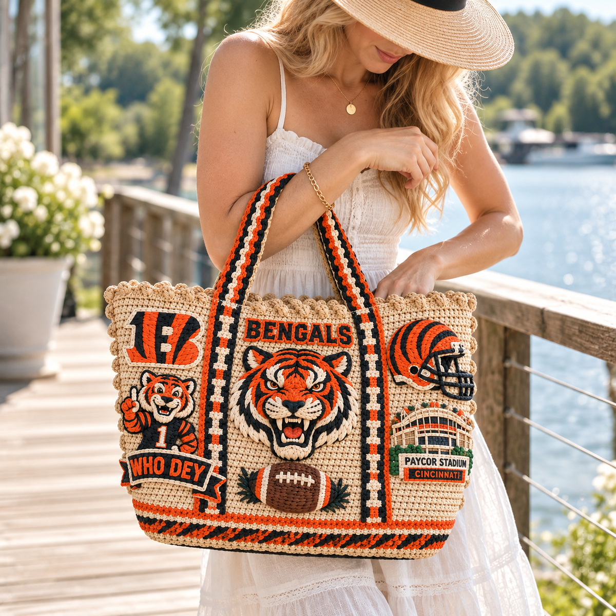 CCBG Straw-Style Embellished Tote Bag NTKO