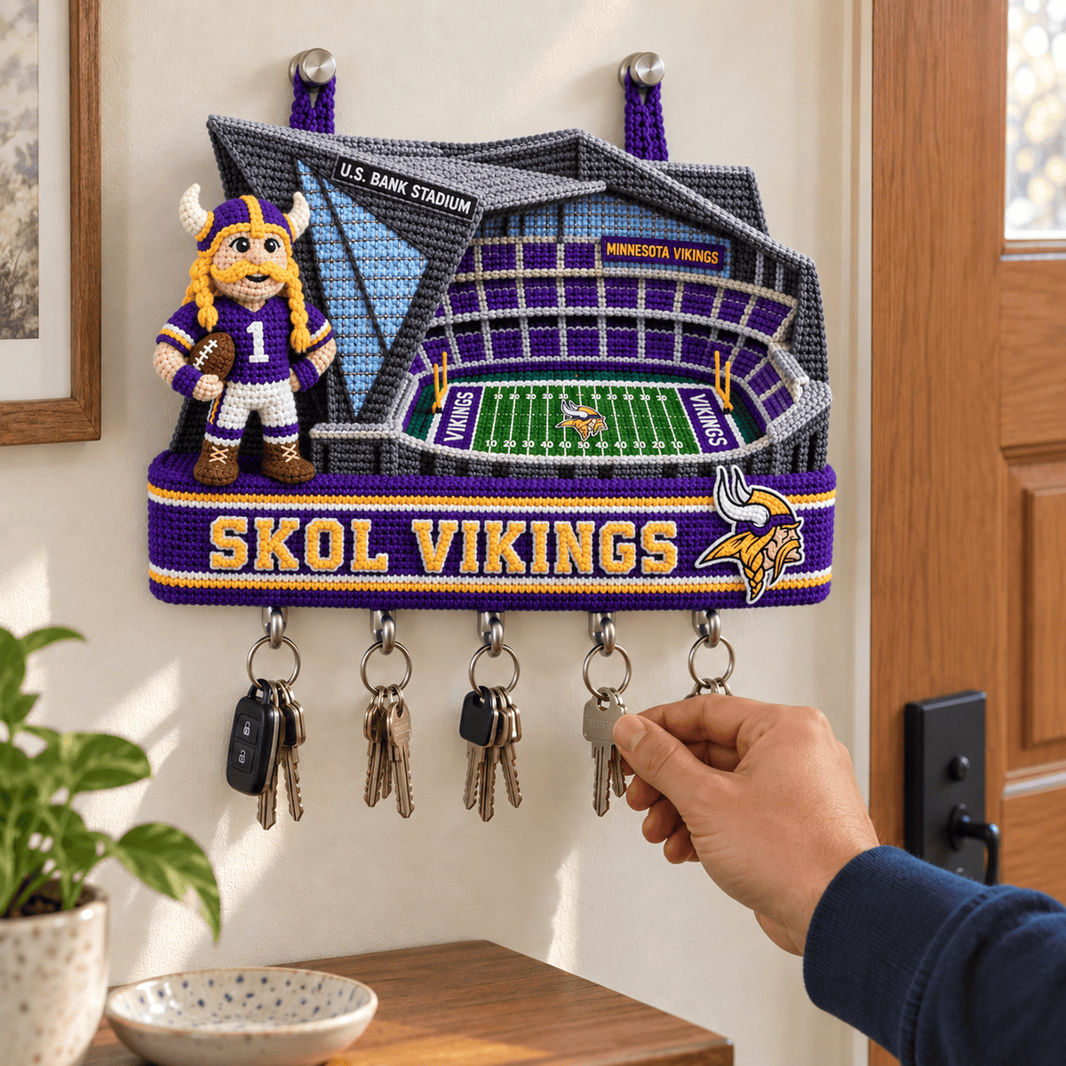 MNVK WALL-MOUNTED KEY HOLDER TTTT