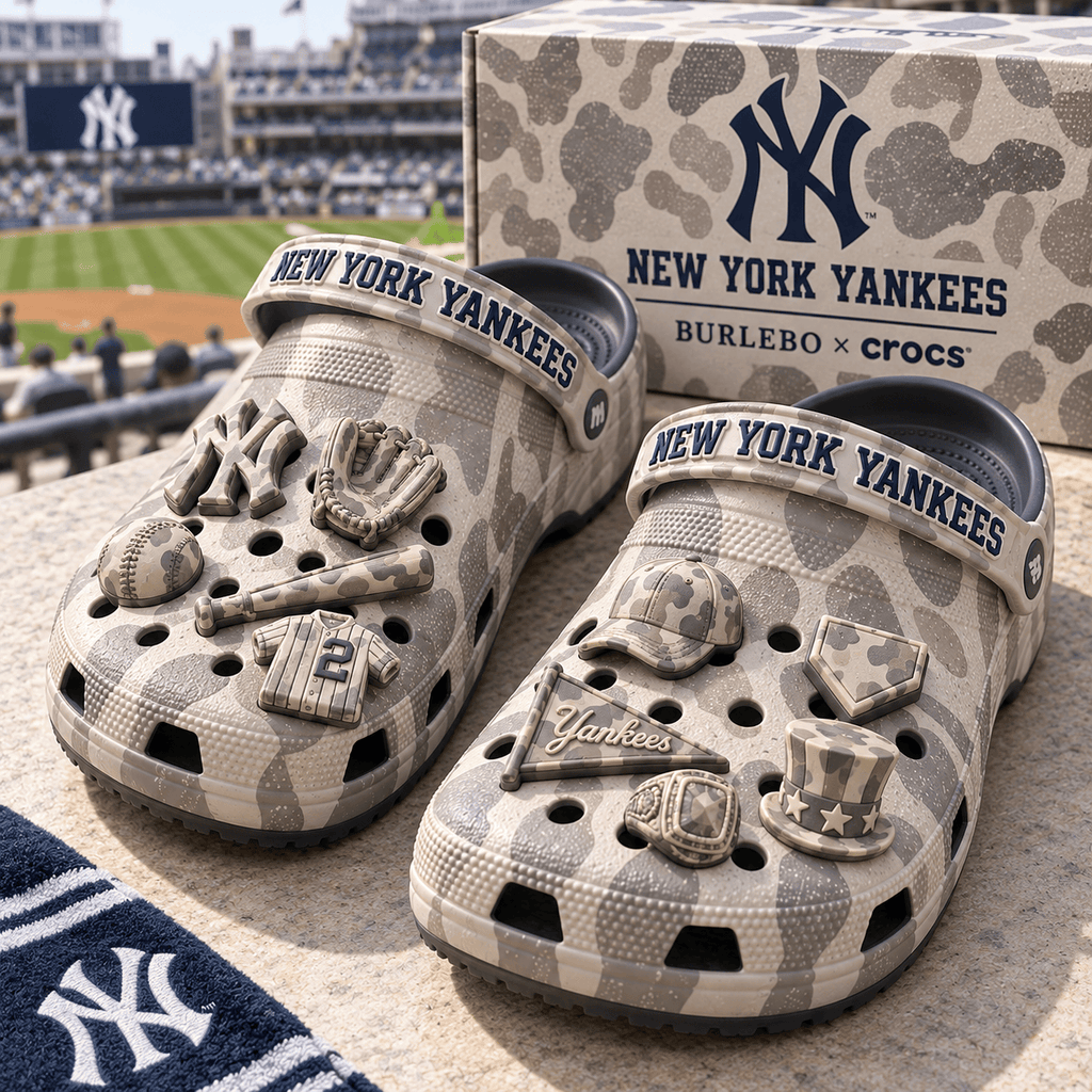 NYY Premium Deer Camo Charm Clog PTKL